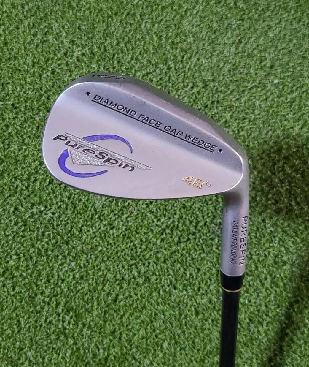 Www.chipnputt.com PureSpin Diamond Face 48º Gap Wedge, RH, 37" High Modulus Graphite Shaft-Good! 3 Www.chipnputt.com PureSpin Diamond Face 48º Gap Wedge, RH, 37" High Modulus Graphite Shaft-Good!