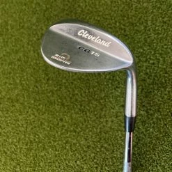 Www.chipnputt.com Cleveland CG15 Zip Grooves 56º/14 Wedge, RH,35.5" Stock Wedge Flex Steel -Great!