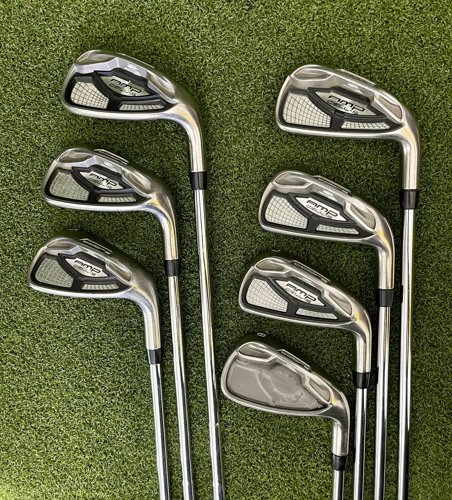 Www.chipnputt.com Cobra AMP Cell-S 5-PW+GW Iron Set, RH, Stock Uniflex Steel Shafts & Grips-Good! 3 Www.chipnputt.com Cobra AMP Cell-S 5-PW+GW Iron Set, RH, Stock Uniflex Steel Shafts & Grips-Good!