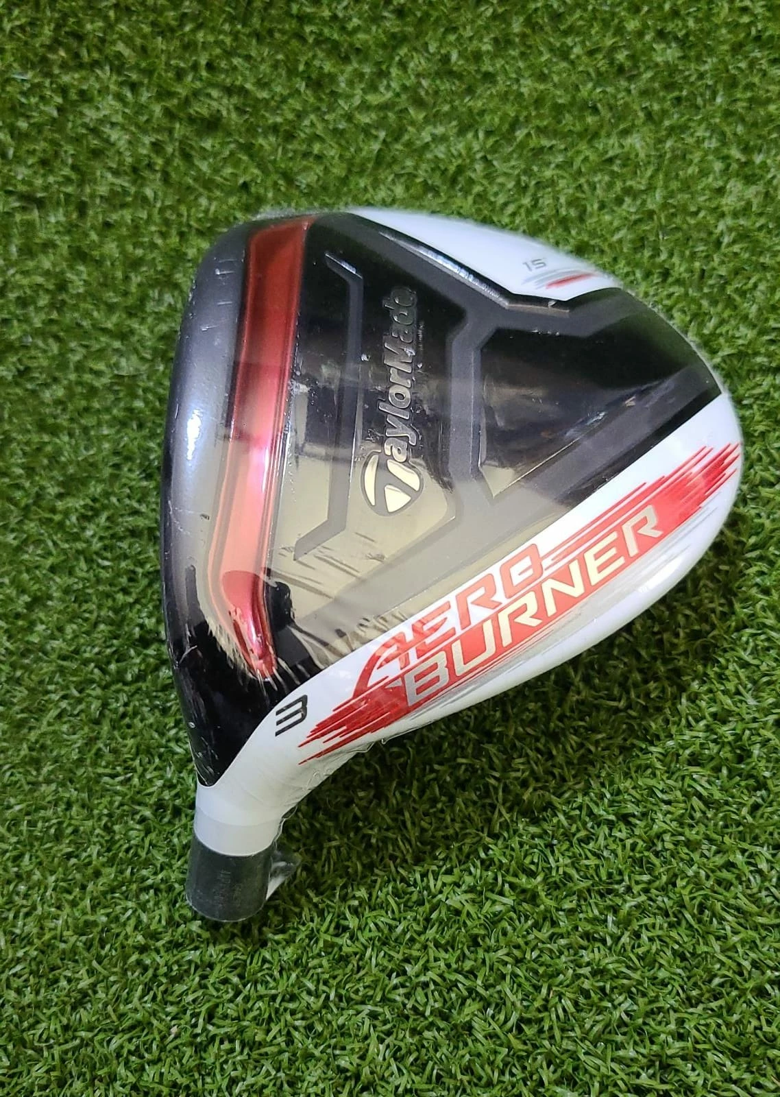 Www.chipnputt.com TaylorMade AeroBurner 15º 3 Fairway Wood Head, LH, HEAD ONLY- New In Plastic! 3 Www.chipnputt.com TaylorMade AeroBurner 15º 3 Fairway Wood Head, LH, HEAD ONLY- New In Plastic!