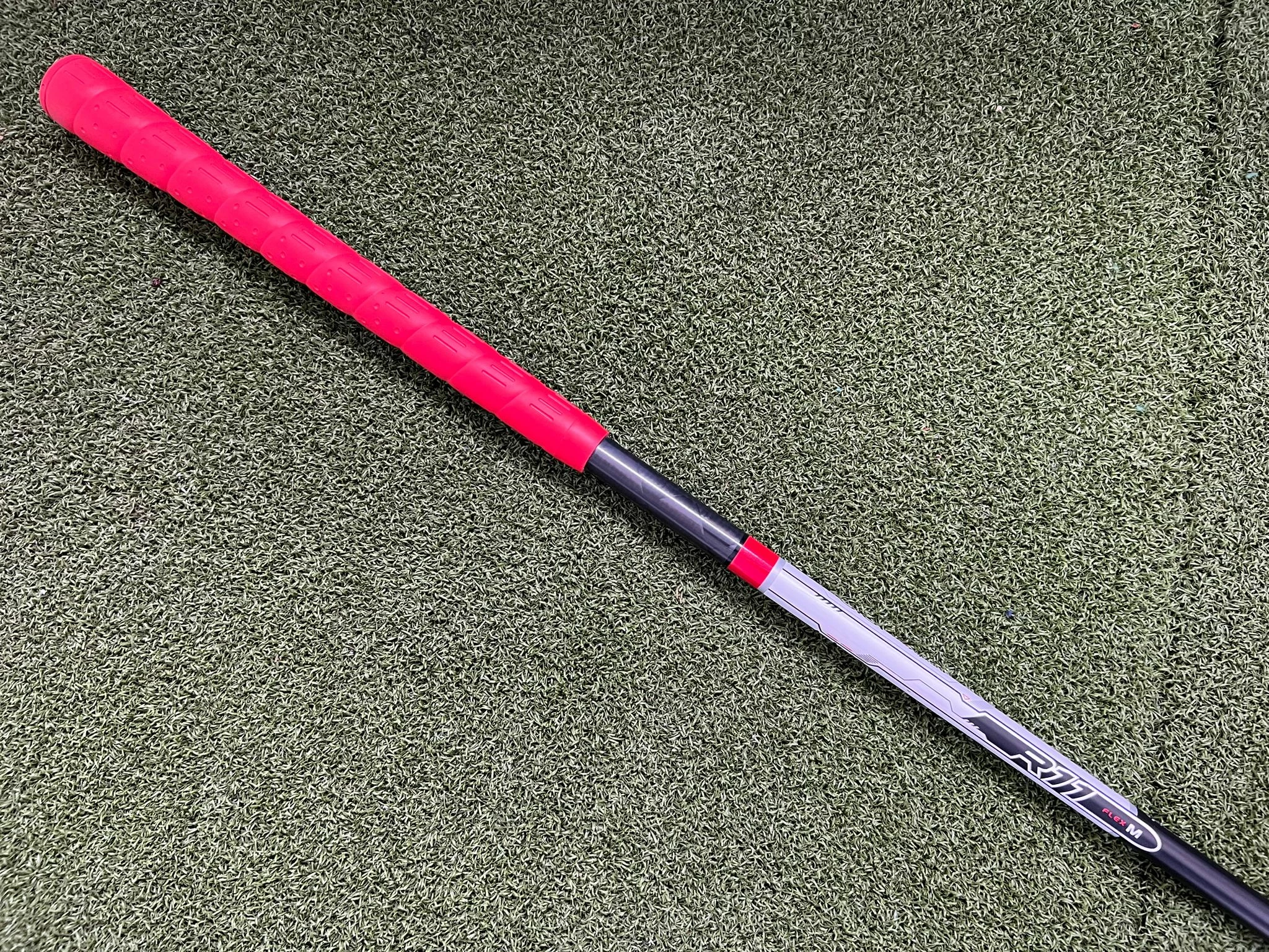Www.chipnputt.com Fujikura Blur 70 Senior Graphite Fairway Shaft, 41.75", RH, TM Tip, Star Grip-Great! 3 Www.chipnputt.com Fujikura Blur 70 Senior Graphite Fairway Shaft, 41.75", RH, TM Tip, Star Grip-Great!