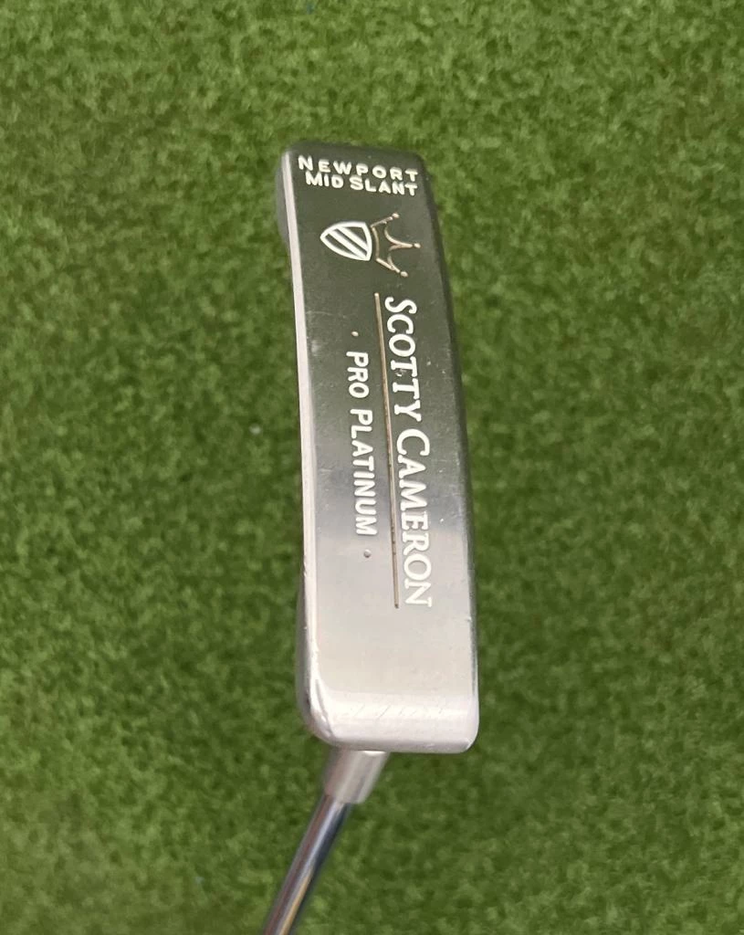 Www.chipnputt.com Scotty Cameron Pro Platinum Newport Mid Slant Putter, 35", RH, New Grip - Great! 5 Www.chipnputt.com Scotty Cameron Pro Platinum Newport Mid Slant Putter, 35", RH, New Grip - Great! - Image 3