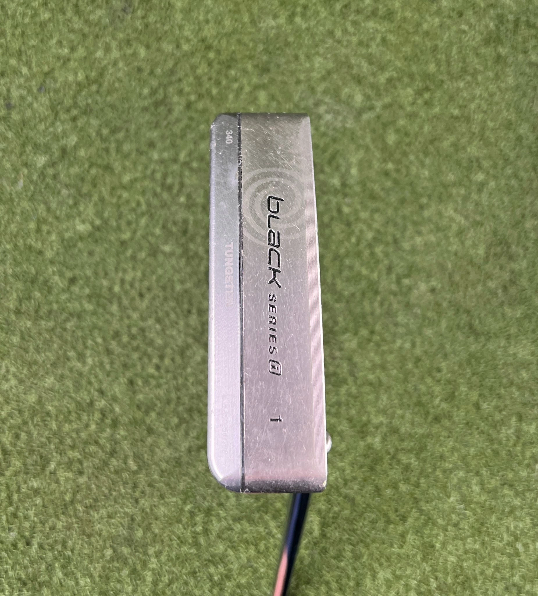 Www.chipnputt.com Odyssey Black Series I 1 340 Putter, 35", RH+HC, Stock Shaft & New GP Grip-Great! 6 Www.chipnputt.com Odyssey Black Series I 1 340 Putter, 35", RH+HC, Stock Shaft & New GP Grip-Great! - Image 4