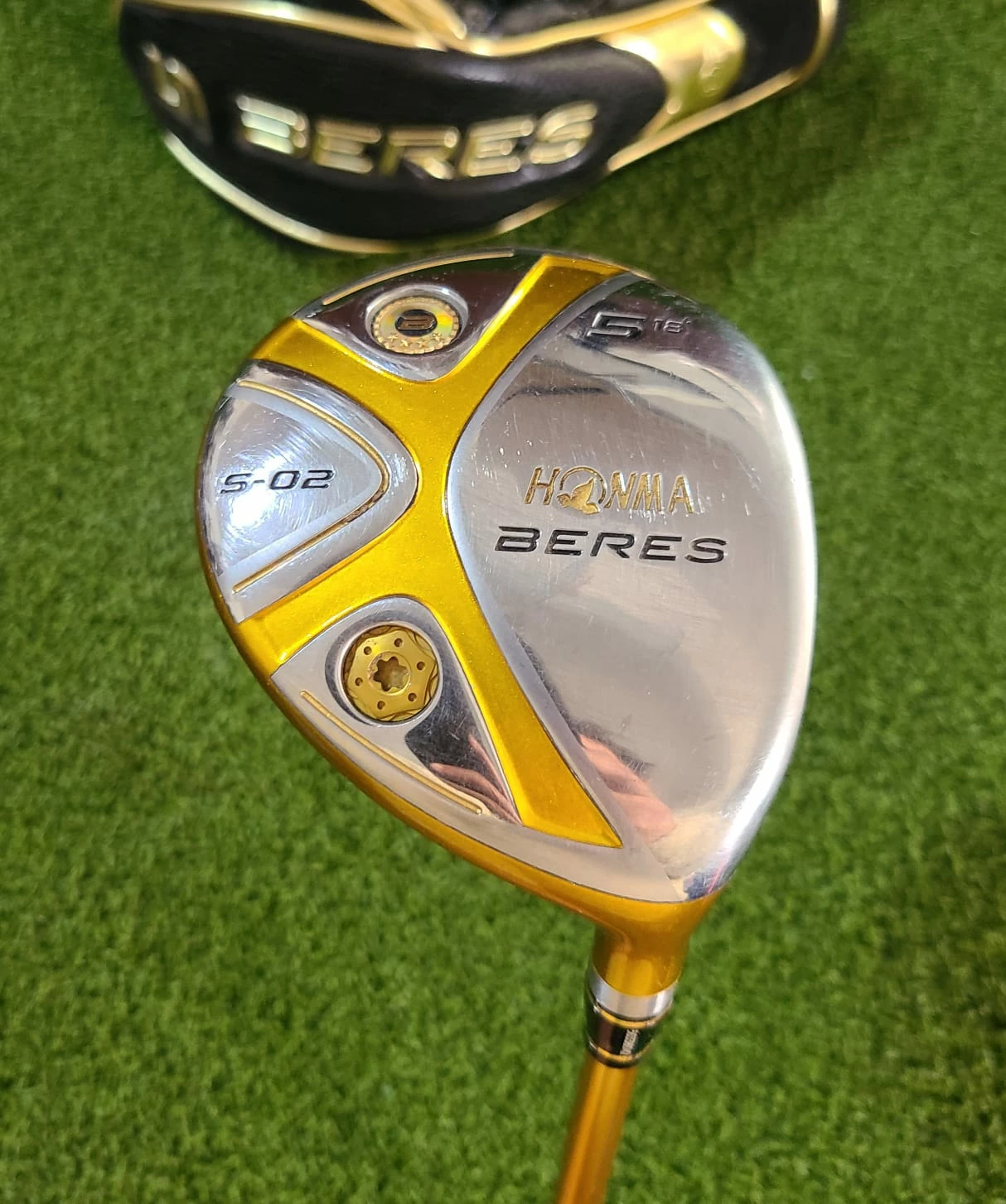 Www.chipnputt.com Honma Beres S-02 4 Star 18º 5 Wood, RH, 43", ARMRQ 6 4S 49 Regular Shaft- Fair! 4 Www.chipnputt.com Honma Beres S-02 4 Star 18º 5 Wood, RH, 43", ARMRQ 6 4S 49 Regular Shaft- Fair! - Image 2