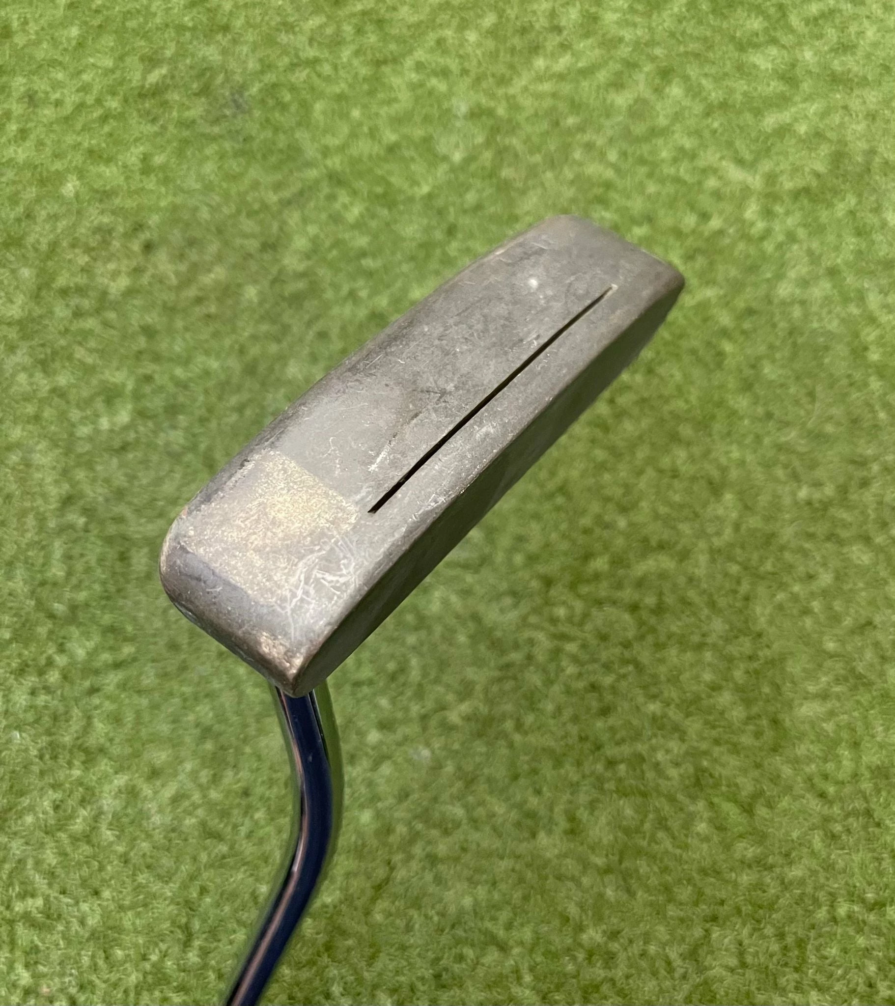 Www.chipnputt.com Ping Cushin Bronze Putter, RH, 33” True Temper Steel Shaft & Stock Grip-Vtg-Great! 4 Www.chipnputt.com Ping Cushin Bronze Putter, RH, 33” True Temper Steel Shaft & Stock Grip-Vtg-Great! - Image 3
