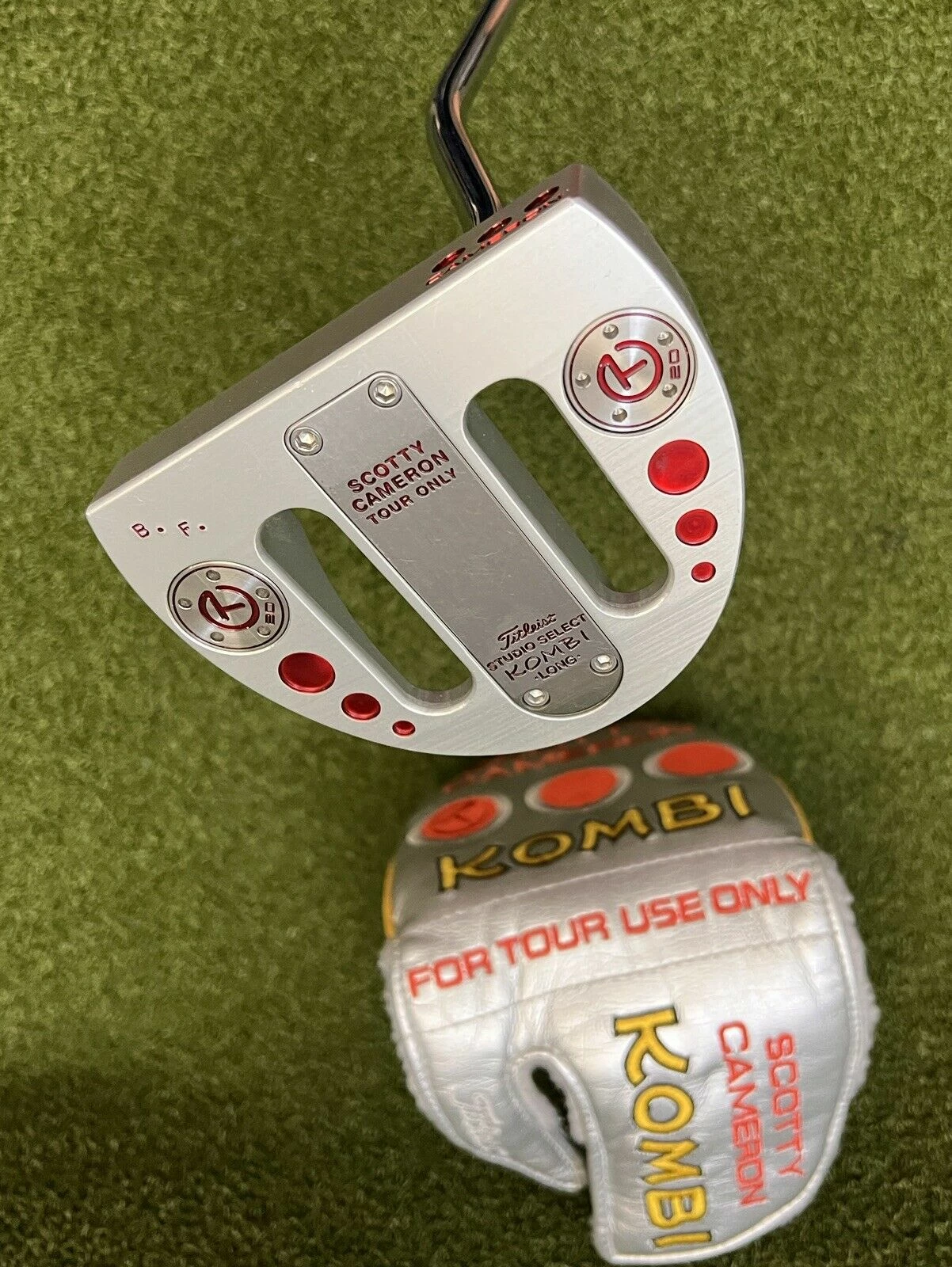 Www.chipnputt.com Scotty Cameron Studio Select Kombi Long Circle T, Tour Only Putter HC,48.5” +COA- Excellent! 5 Www.chipnputt.com Scotty Cameron Studio Select Kombi Long Circle T, Tour Only Putter HC,48.5” +COA- Excellent! - Image 3