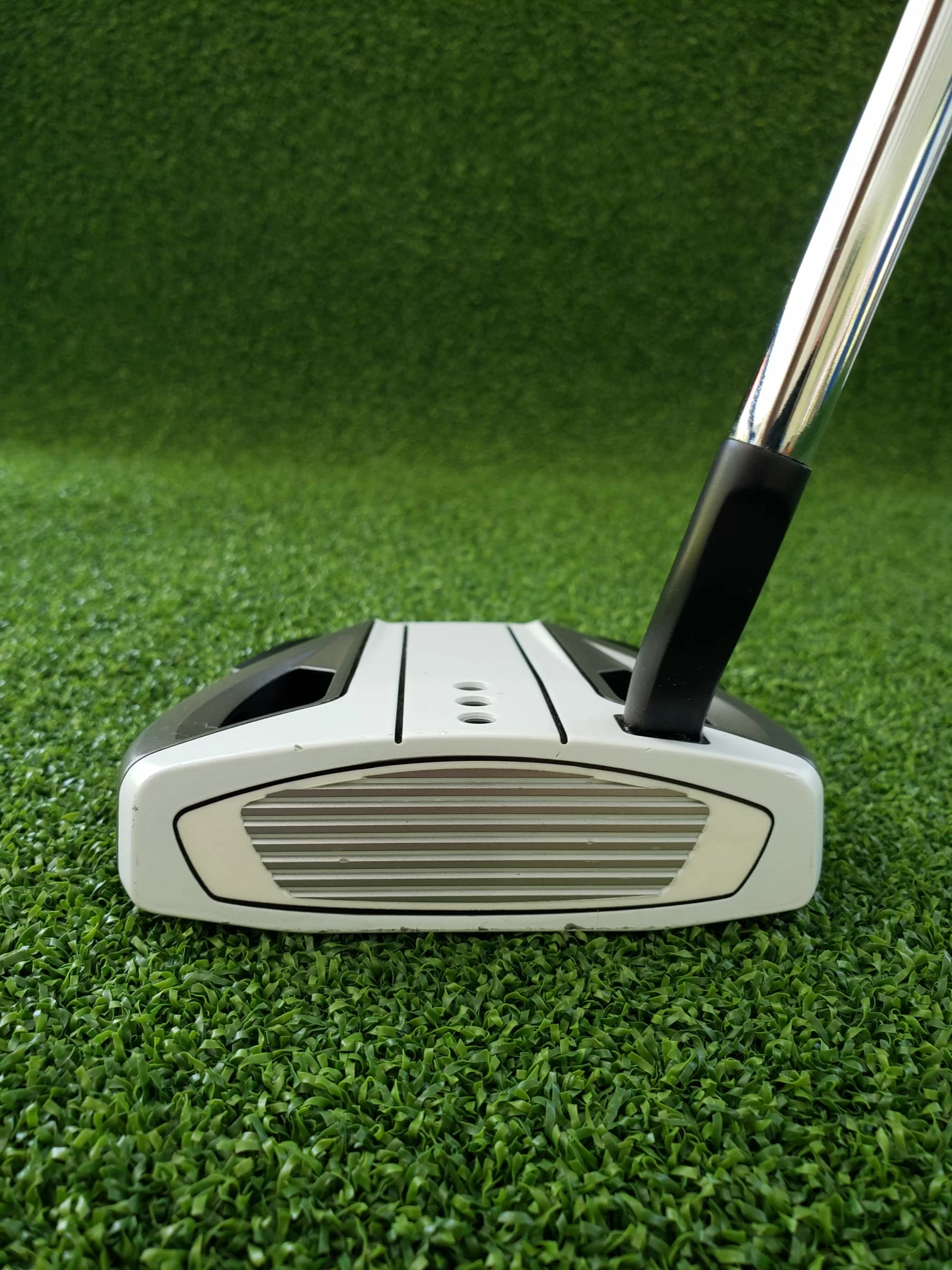 Www.chipnputt.com TaylorMade Spider EX Platinum Putter, 34" RH + HC, Super Stroke Grip- Excellent! 6 Www.chipnputt.com TaylorMade Spider EX Platinum Putter, 34" RH + HC, Super Stroke Grip- Excellent! - Image 4