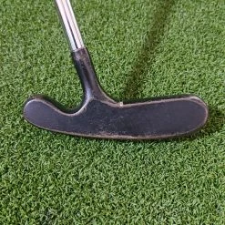 Www.chipnputt.com Dunlop Black Max 3 Putter, RH, 35.5", Stock Steel Shaft And Grip- Fair Condition! -Golf Clubs Sales 2023 4 d706cb28 09e2 41d3 b237 a80f57d80d09