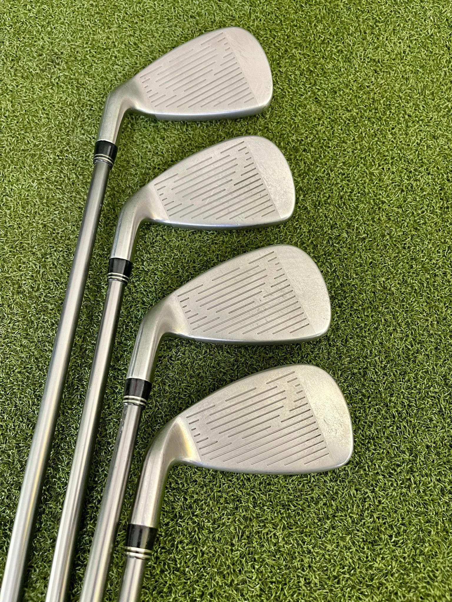 Www.chipnputt.com King Cobra 3400I/XH 4-PW Iron Set, RH, Graphite Design YS-5.1 Regular-Very Good! 7 Www.chipnputt.com King Cobra 3400I/XH 4-PW Iron Set, RH, Graphite Design YS-5.1 Regular-Very Good! - Image 5