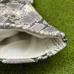 Www.chipnputt.com Iliac Golf Vintage Africa Python Gray + Black Leather Driver Headcover- NEW!!! -Golf Clubs Sales 2023 8 c276c62e 8399 4bcc ad16 5946fea337ae